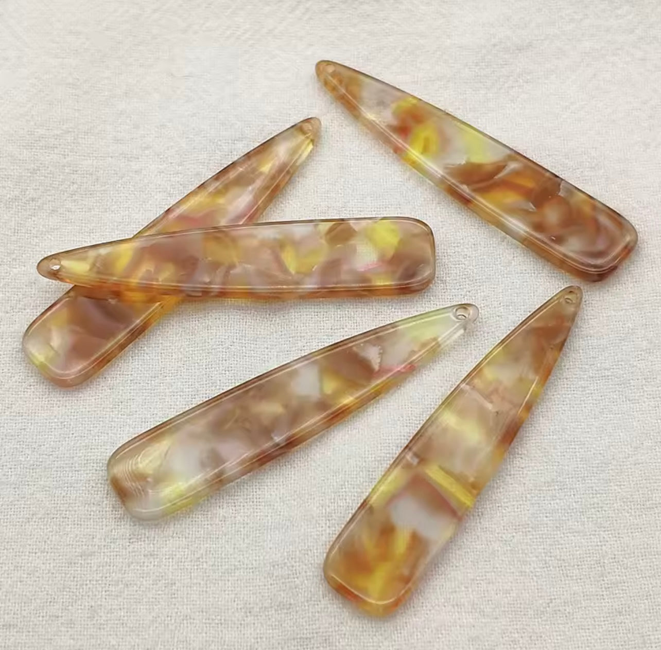 Acrylic Drop-Shape
